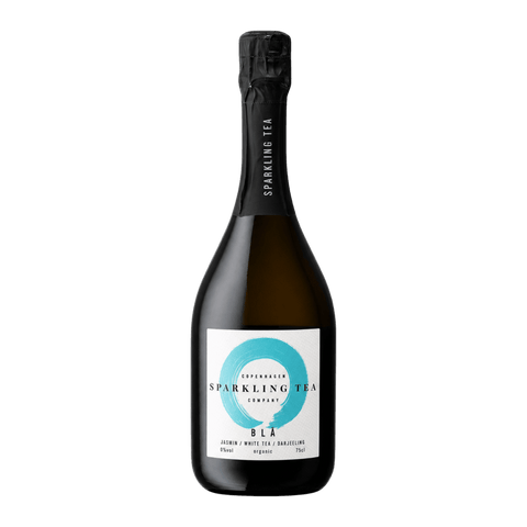 A bottle of Copenhagen BLÅ Sparkling Tea